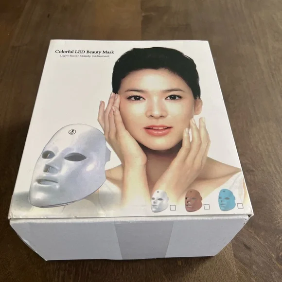 Gelpal 7-1 Colors LED Facial Skin Care Mask - Picture 3 of 5